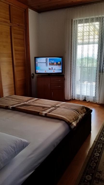 Apartmani Malinska Exterior foto